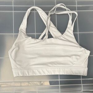 Athleta train free sports Bra A-C cup